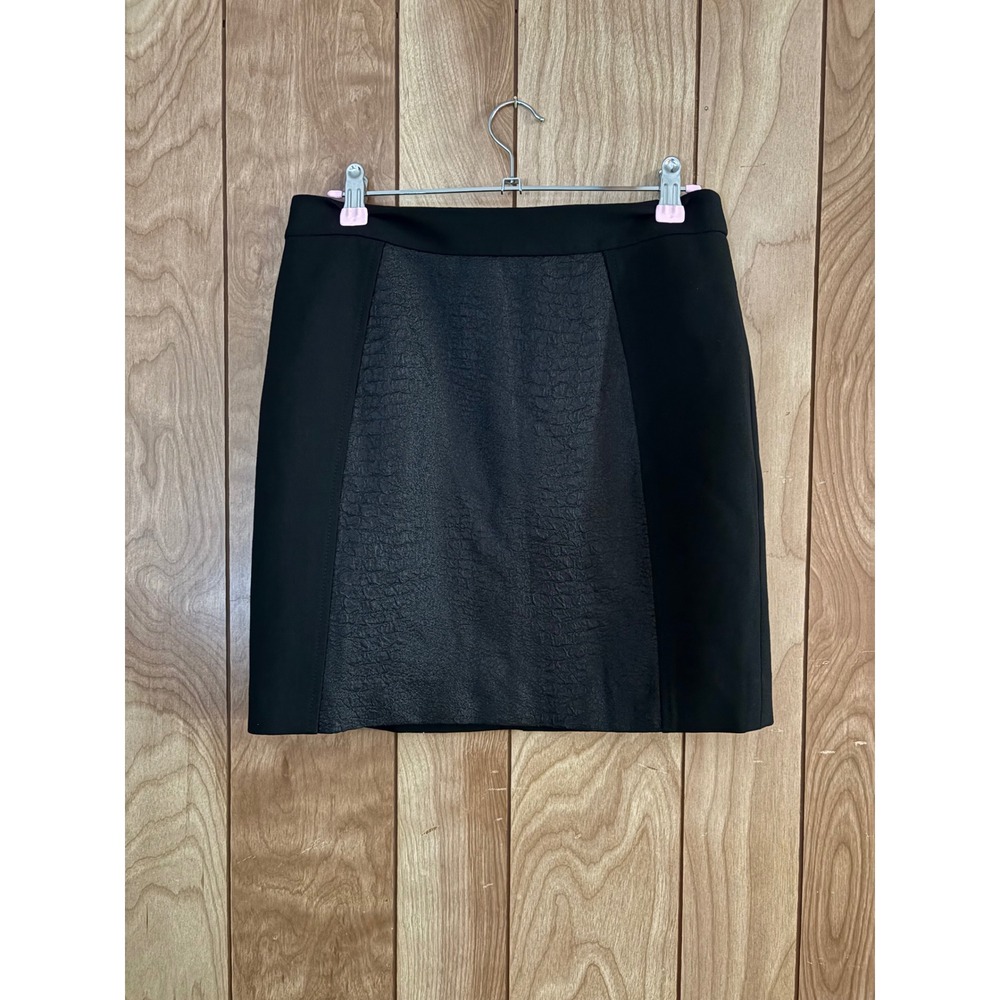 Halogen Black Textured Front Panel Mini Pencil Skirt Womens Size 4 Reptile Print